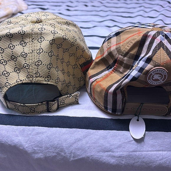 Gucci & Burberry Hat Bundle - Picture 5 of 6